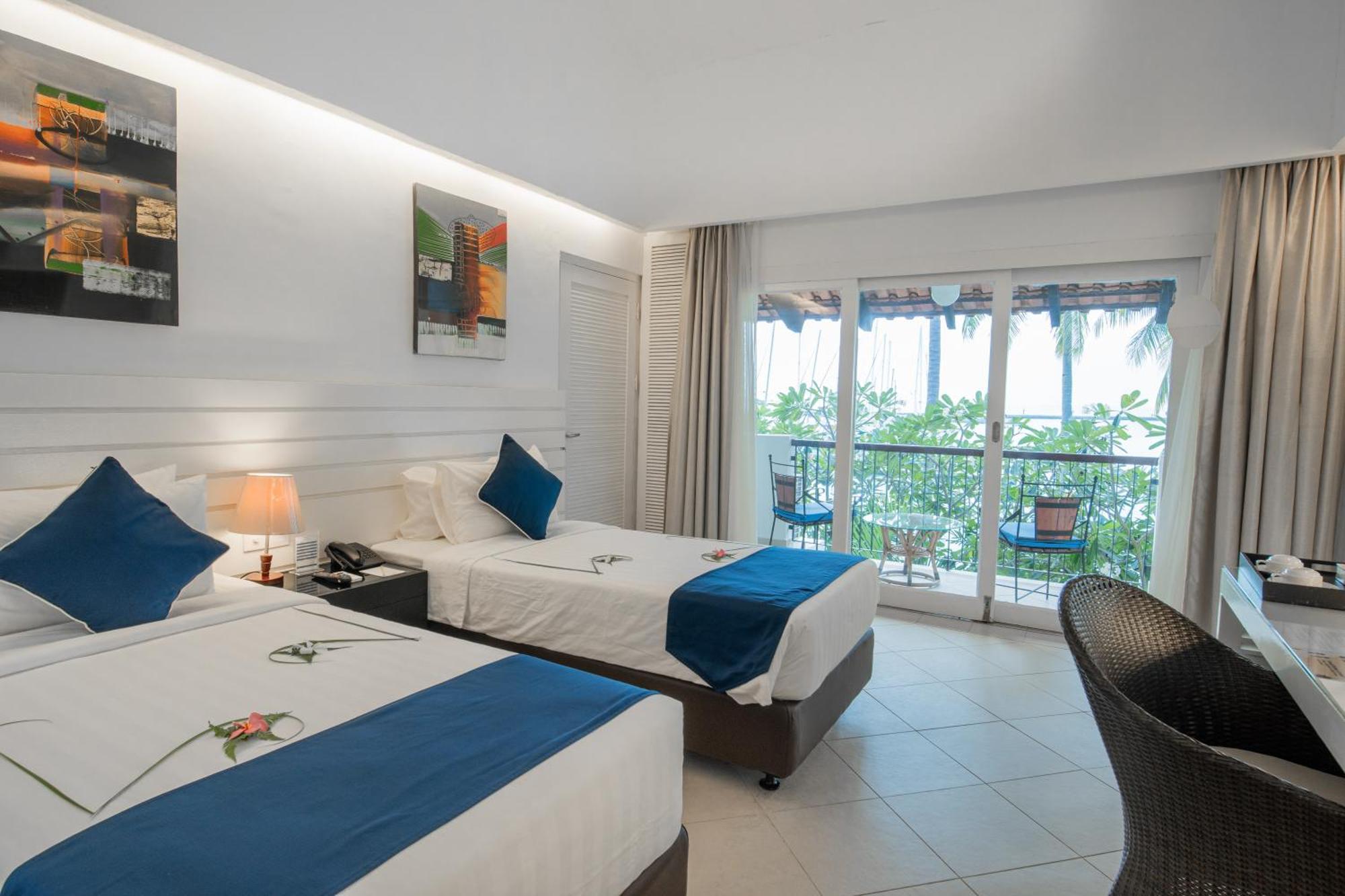 Nongsa Point Marina Hotel Kültér fotó